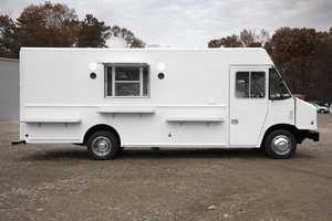 Remorque de cuisine mobile F59 de 18 pieds en acier inoxydable, aluminium et fibre de verre, résistante à la rouille, avec suivi GPS, pour snacks, hot-dogs, bonbons et chips - Product Image 5