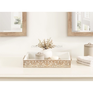 Bandeja de madera de excelente calidad en elegante color blanco con forma rectangular y diseño intrincado perfecto para servir y exhibir - Product Image 3