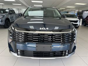 Voiture d'occasion parfaite : <span class=keywords><strong>Kia</strong></span> <span class=keywords><strong>Sportage</strong></span> HEV Earth SUV 2025 – Expédition mondiale - Product Image 1