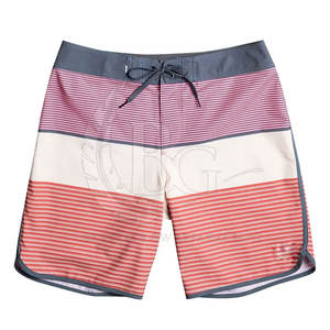 กางเกงขาสั้นแบบลำลองน้ำหนักเบาออกแบบได้ตามต้องการ - Product Image 3