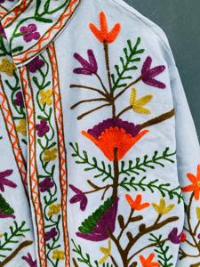 Suzani เสื้อแจ็คเก็ตแขนสั้นปักลายดอกไม้ใส่ได้ทั้งชายและหญิงเสื้อแจ็คเก็ตปักลายดอกไม้สวยงามของขวัญพิเศษ - Product Image 2