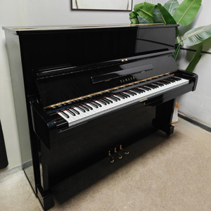 Piano droit classique Yamaha U1E, importé du Japon, artisanat supérieur, haute qualité, finition noire, performances fluides - Product Image 1