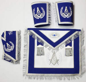 Tablier en cuir à franges argentées Master Mason Set Everyday Oversleeve with Gauntlets Cuffs Collar - Product Image 1