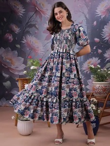 ชุดเดรสคลุมเข่าผ้าฝ้ายแบบสั้นของอินเดียพิมพ์ลายดอกไม้มีสไตล์การเดินทางในฤดูร้อนสำหรับผู้หญิงของขวัญแต่งงานเจ้าสาว - Product Image 4