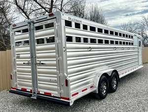 Remolque para Ganado 2024, Suministro Mayorista Confiable, Pared Lateral Desmontable, para Ovejas, Caballos, Vacas, Cerdos, 3 Ejes, con Valla - Product Image 6