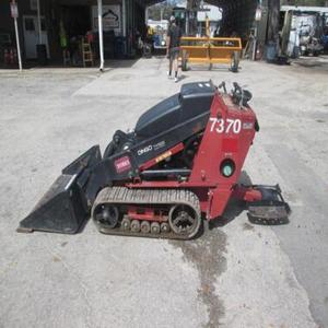 Minicargadora TORO DINGO TX525N con Motor, Caja de Cambios y Bomba - Bajo Consumo de Combustible, Equipo de Construcción en Venta - Product Image 2
