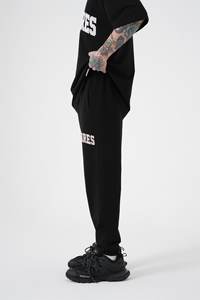 2024 nouveau dernier Design sérigraphié noir couleur survêtements pour hommes à manches longues hiver chaud formation survêtement - Product Image 4