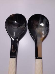 Ensemble de couverts en corne de la meilleure qualité, service à salade avec manche en os, lot de 2 ustensiles de cuisine en métal de haute qualité - Product Image 4