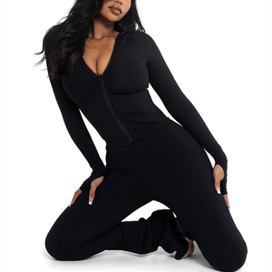 เสื้อครอปแจ็คเก็ตแบบลำลองมีฮู้ดและกางเกงพลุกระดิ่งพร้อมกระเป๋าสไตล์สีทึบชุด2ชิ้นทรงผอมโลโก้ออกแบบได้ตามต้องการฤดูใบไม้ร่วงฤดูหนาว - Product Image 5