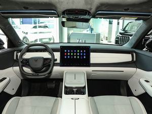 Véhicule électrique d'occasion, berline EV Vo-y-ah Zh-iy-in, version d'occasion, SUV intermédiaire - Product Image 3