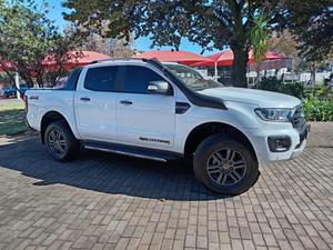 Pick-up Ranger Wildtrak Super Cab 2.0 Bi-Turbo 4x4 Essence/Pétrole Automatique Conduite à Gauche 4RM Reconditionné pour Travaux Miniers Intenses - Product Image 5