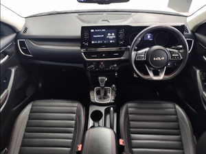 Voiture d'occasion de qualité abordable 2024 K-i-a Sel-tos 1.4T GT-Line Automatique Conduite à droite - Product Image 2