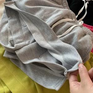 Hommes coups Simple Trois Barres Motif Shorts De Plage Mode Casual Hommes Femmes 3D Imprimé D'été Court Usage Quotidien Board Shorts - Product Image 6