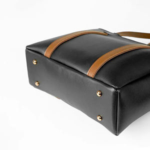 Sac à main en cuir pour femme à prix raisonnable, dernière mode, haute qualité, anti-plis, tendance, designs uniques, Hamid International - Product Image 6