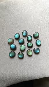 Piedra preciosa de cabujón de labradorita Natural 100%, piedra preciosa pulida a mano con forma ovalada para hacer joyas. - Product Image 6