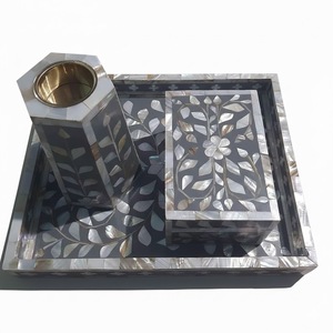Brûleur d'encens Mubkhar religieux contemporain en résine avec finition nacre, écologique, conçu pour une présentation haut de gamme de Bakhoor - Product Image 5