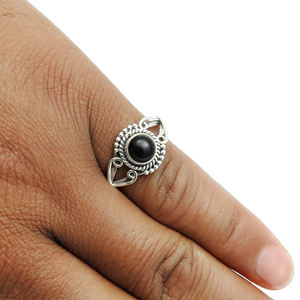 Anillo de forma redonda de piedras preciosas de ónix negro Natural de Plata de Ley 925 de buena calidad para ella, joyería hecha a mano, proveedor a granel - Product Image 3