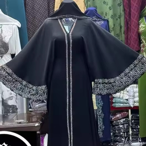 Hermosa Abaya negra de Dubái para mujer, ropa islámica tradicional con trabajo manual, Kaftan, accesorio tradicional musulmán - Product Image 1