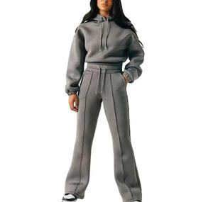 Conjunto Deportivo Gris para Mujer con Capucha, Pantalones Acampanados Largos, Color Sólido, Corte Holgado Informal, Cintura con Cordón Ajustable, Transpirable, de Poliéster - Product Image 1