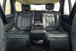 เครื่องยนต์ V8 ทวินเทอร์โบ 523 แรงม้า สภาพดี ใช้งานน้อย - Product Image 5