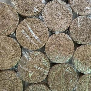 New Classic Eco-Friendly Water Hyacinth Rattan Round Placemats and <b>Coasters</b> Handmade Wedding Table Decoration Accessories - Product Image 6