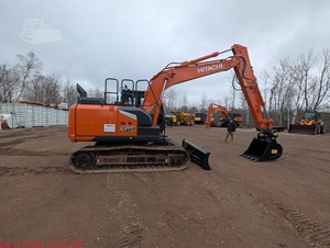 Tractor de Ruedas H-i-t-a-c-h-i ZX130-7H 2025, Peso 3000 kg, 2001-4000 Horas - Product Image 3