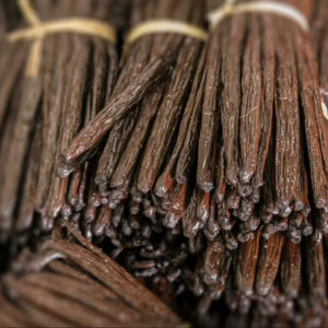 Fèves de vanille biologiques à vendre - Product Image 1