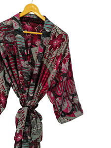 Túnica India Floral Seda Sari Kimono Vintage Sari Robe Suave Playa Fiesta Vestido Indio Hecho A Mano Seda Kimono - Product Image 3