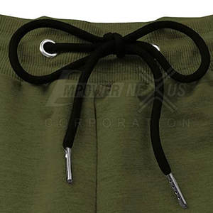 Pantalones cortos de entrenamiento de calidad superior Nuevo estilo Color sólido Hecho en pantalones cortos de entrenamiento de alta calidad - Product Image 4