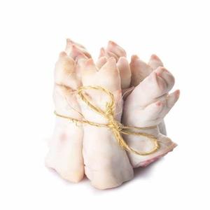 Pieds de porc nutritifs, cuits et congelés, y compris la graisse corporelle, certifiés halal à prix modéré en boîtes ou en vrac - Product Image 1