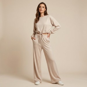 Set Felpa e Pantaloni Crop Top Lurex con Coulisse Tinta Unita Casual Lunghezza alla Caviglia Primavera/Estate 95% Viscosa Taglia Unica 36-42 - Product Image 1