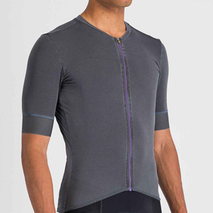 Ensemble de maillot de cyclisme respirant pour hommes et femmes, maillot de cyclisme personnalisé, vêtements de cyclisme confortables de grande taille à bas quantité minimale de commande de qualité supérieure - Product Image 2