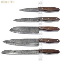 Offre Spéciale – Ensemble de Couteaux de Cuisine Professionnels en Acier Damas Cinq Pièces Style Japonais Écologique DD-KKS-903 avec Manche en Bois de Palissandre et Étui en Cuir