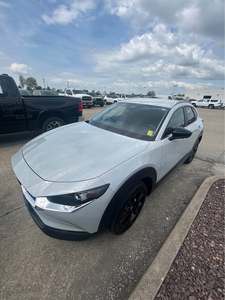 Buena Oferta para Mazda CX-30 AWD S Select Sport SUV 2025, Listo para Enviar - Product Image 3