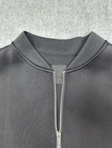 Conjunto Deportivo Personalizado para Hombre de Invierno TBF-170, Chaqueta con Cierre Completo, Puños Acanalados, Cintura Elástica, Tela Suave y Elástica, Color Sólido - Product Image 2