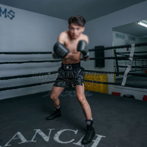 Pantalones Cortos de Boxeo Deportivos para Hombre con Cintura Elástica Cómoda, Pantalones Cortos de Boxeo Profesionales para Competición - Product Image 4
