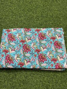 Tissu indien léger Nomex-Tricoté Baby Blue Floral Hand Block Print pour l'artisanat et la couture de robes pour filles - Product Image 4