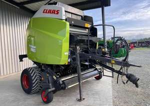 Moissonneuse-batteuse agricole d'occasion CLAAS Variant 385 Roto Cut - Product Image 3