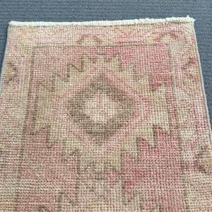 พรมตุรกี ขนาด 0.1x3.3 ฟุต พรมลายทางสีน้ำตาล ทำจากขนสัตว์ - Product Image 3