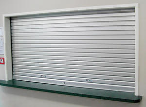 <span class=keywords><strong>Porte</strong></span> de garage à volets roulants électriques en aluminium <span class=keywords><strong>avec</strong></span> un design moderne, surface finie, isolation thermique - Product Image 5