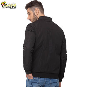 แจ็กเก็ตบอมเบอร์ขนแกะแขนหนังปักแบบบางปรับแต่งได้สำหรับผู้ชายปกตั้งพร้อมกระบวนการเคลือบยาว - Product Image 4