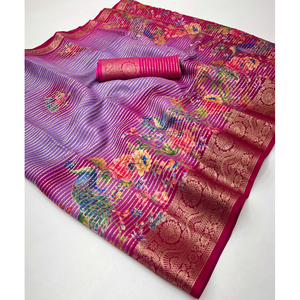 ผ้าส่าหรีผ้าไหม dola ทำมือส่าหรีสีเหลืองกับด้ายสีเงินงานคลาสสิกสีดำ dola Silk Saree ที่มี pallu สีทองที่อุดมไปด้วย - Product Image 1