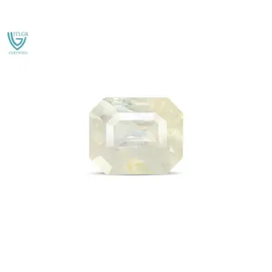 Piedra Suelta de Peridoto Amarillo Natural de 6.2 Quilates (Corte Esmeralda Facetado) - Product Image 1