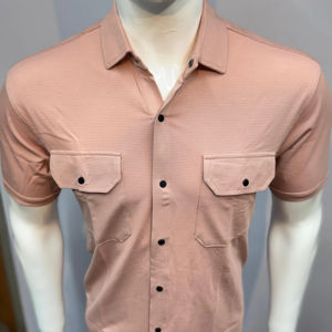 Chemise décontractée à manches courtes en tissu Dobby de qualité supérieure pour hommes, teinte unie, anti-rides, respirante, en polyester/coton, avec double poche à rabat - Product Image 1