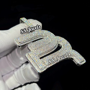 Collar con Colgante de Logotipo Personalizado con Moissanita VVS, Plata de Ley con Incrustaciones, Corte Esmeralda, Estilo Hip Hop, Regalo de Cumpleaños - Product Image 6