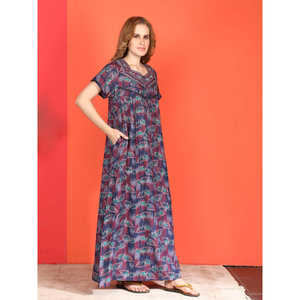 Camisón Evolve Alpine Casual de Longitud Completa con Bolsillo Lateral, Bordado en el Escote, Tejido Suave, Cierre Elástico en la Cintura, Estilo Adorable - Product Image 4