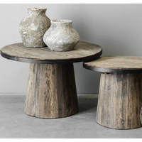 Table basse ronde en bois recyclé brun rustique durable sans rangement, design vintage style ferme, meubles de salon