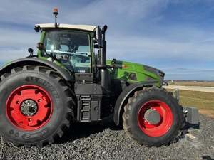 Tractor de Ruedas Fendt 1100 Vario de Primera Calidad, Motor Robin de 90 CV, Disponible Ahora, Entrega Rápida Incluida, Diseñado para Grandes Trabajos - Product Image 5
