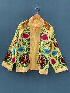 Veste courte en coton indien Suzani brodée à la main Veste de style vintage pour femmes Veste authentique Suzani brodée à la main Boho - Product Image 2