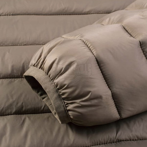 Veste matelassée écologique style High Street pour hommes avec col montant de couleur personnalisée pour l'hiver-Haute qualité à bas prix - Product Image 4